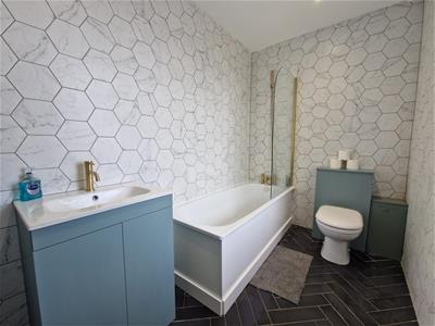 Picture 9